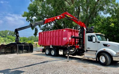 New Grapple Truck Bulky Waste Pick-Up